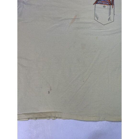 VINTAGE Fish Pocket Graphic 1986 T-shirt Men XL Yellow USA 80s Single Stitch - Picture 4 of 10